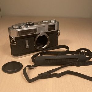 Canon Model 7 35mm Rangefinder Film Camera w/ Strap and Body Cap